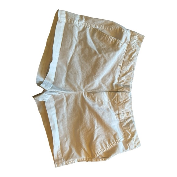 GAP Classic White Shorts Size 8 - Picture 5 of 7